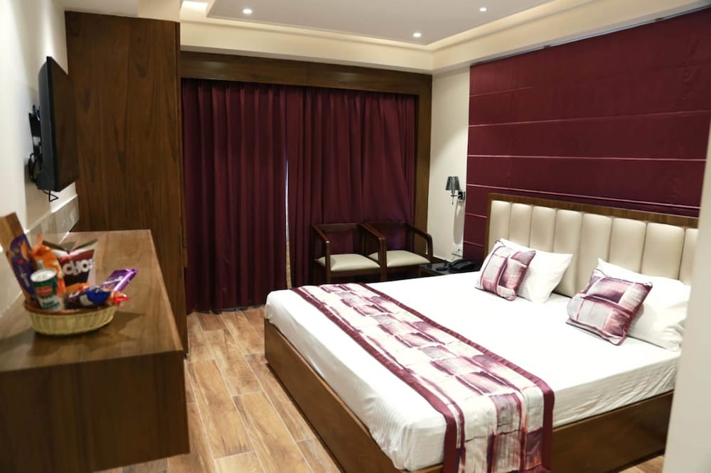 Deluxe Room with mountain View photo 2