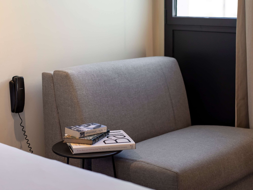 Standard Room, 1 Double Bed with Sofa bed - Photo 7