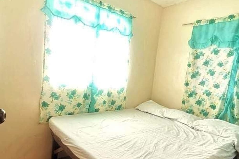 House, 2 Bedrooms - Photo 7