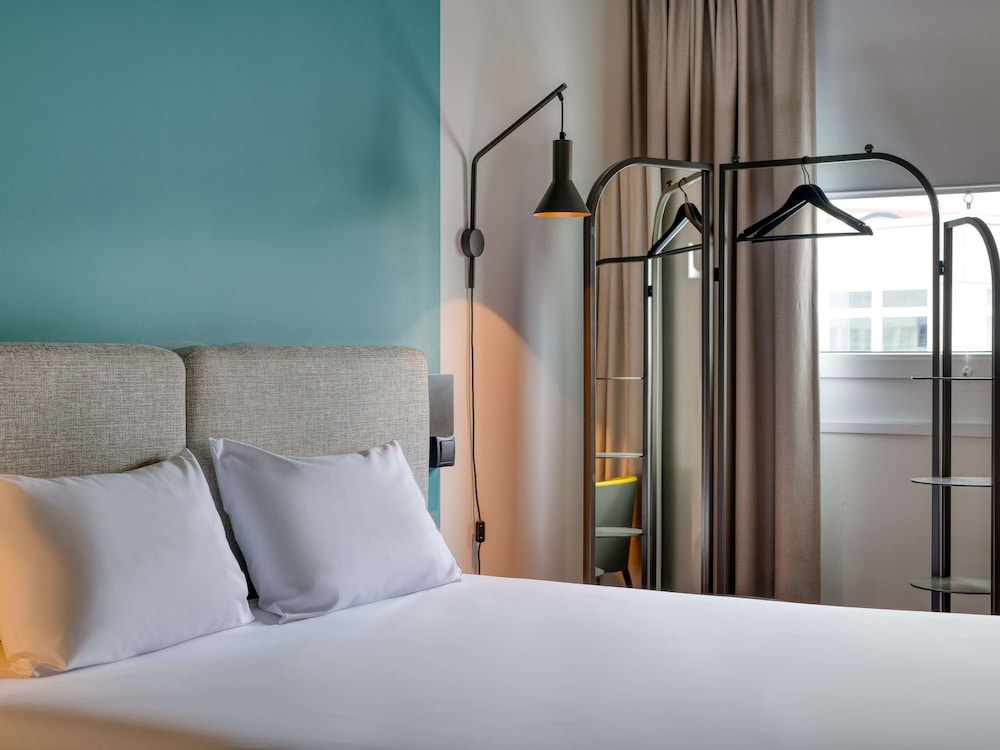 Standard Double Room, 1 Queen Bed - Photo 9