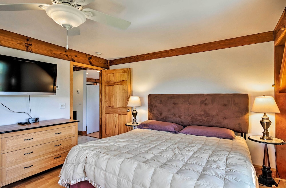 House (4 Bedrooms) photo 2