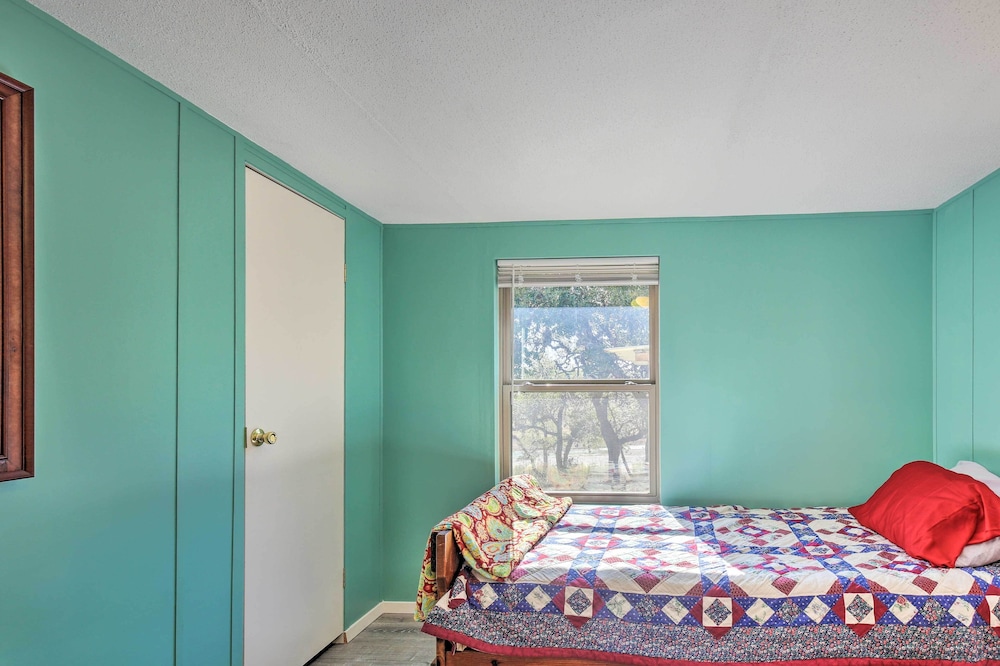 House (2 Bedrooms) photo 1