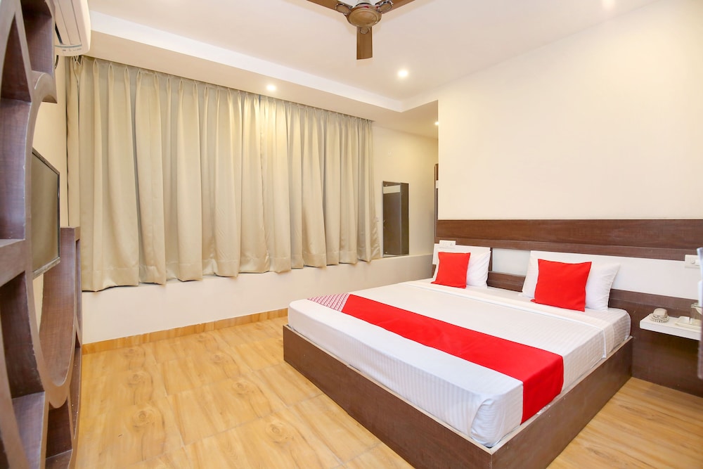 Deluxe Double Or Twin Room, 1 King Bed photo 3
