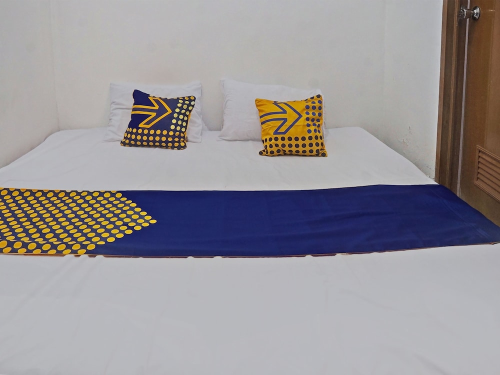 Economy Double Room photo 3