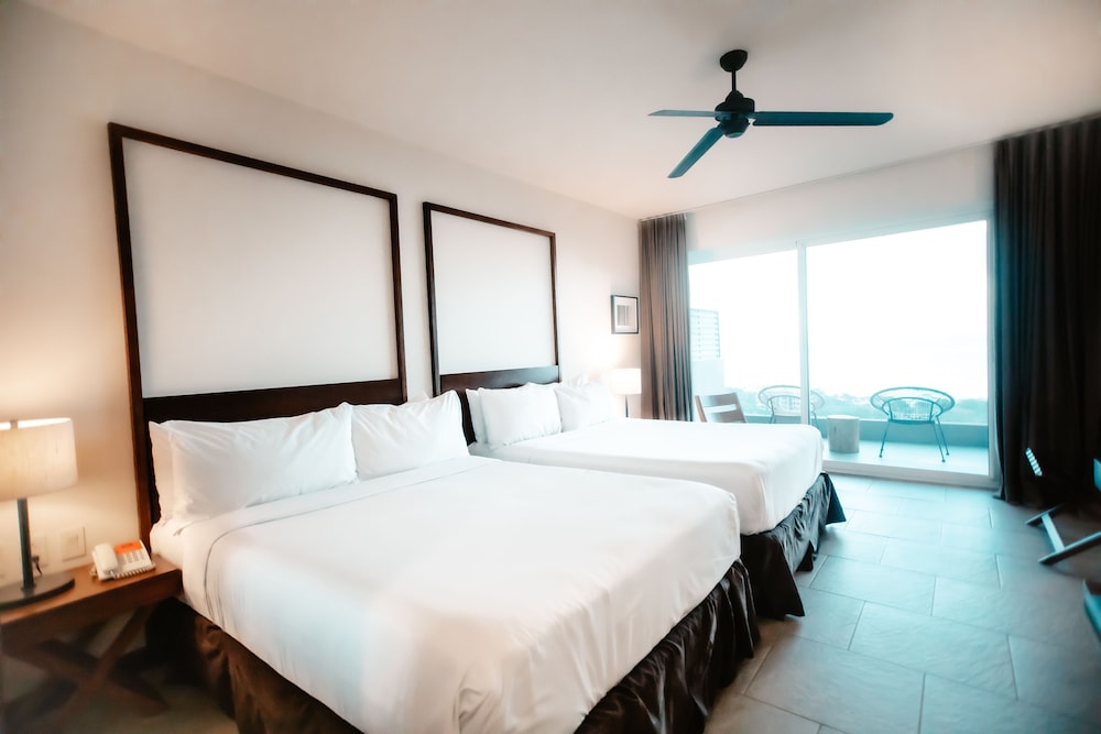 Room, 2 Queen Beds, Ocean View (Concept)