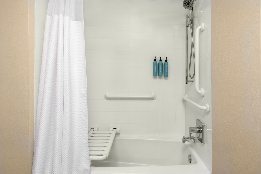 Room, 2 Double Beds (Mobility Accessible, Tub) - Photo 3