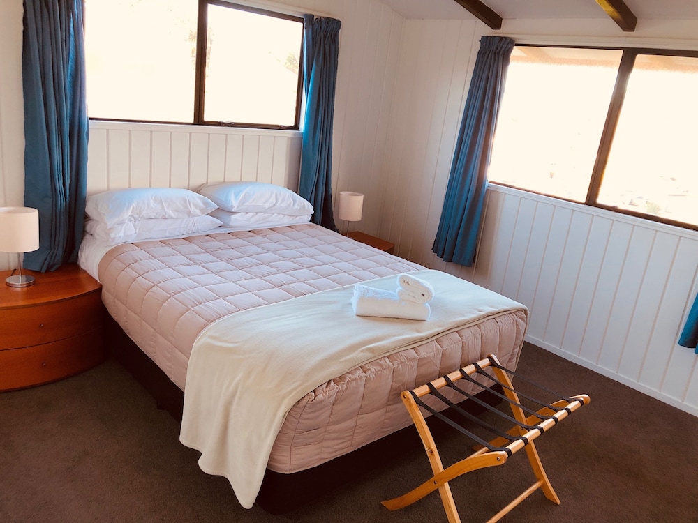 3 Bedroom Family House photo 2