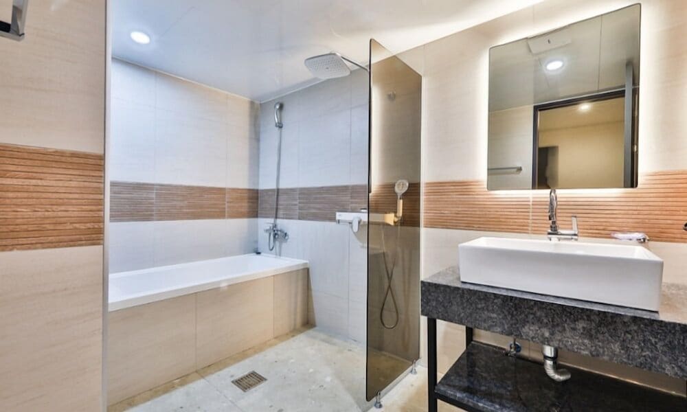 Deluxe Twin Room - Photo 3