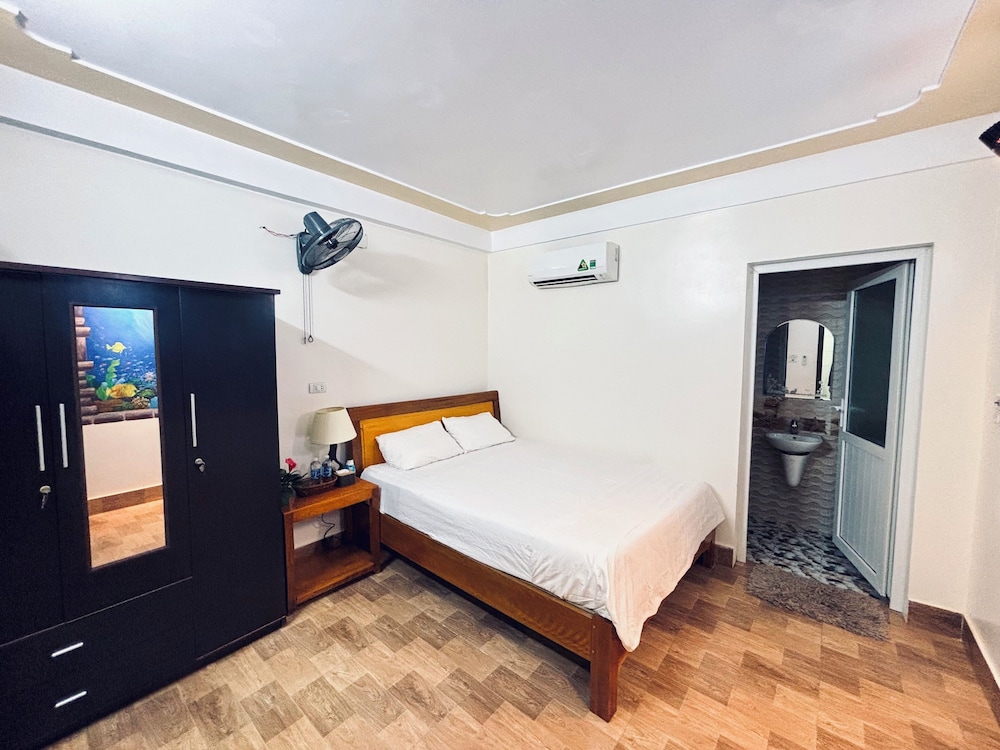 Basic Double Room, Mountain View photo 2