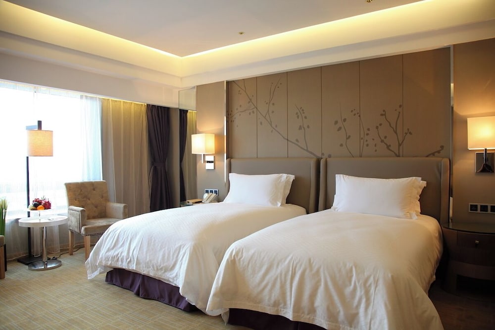 Deluxe Twin Room photo 2