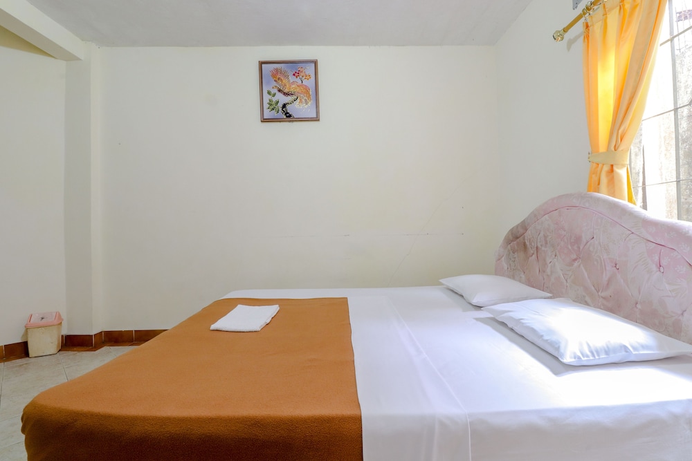 Double Room - Photo 5