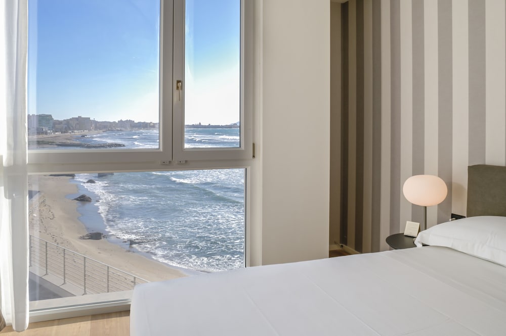 Triple Room, Sea View - Photo 4