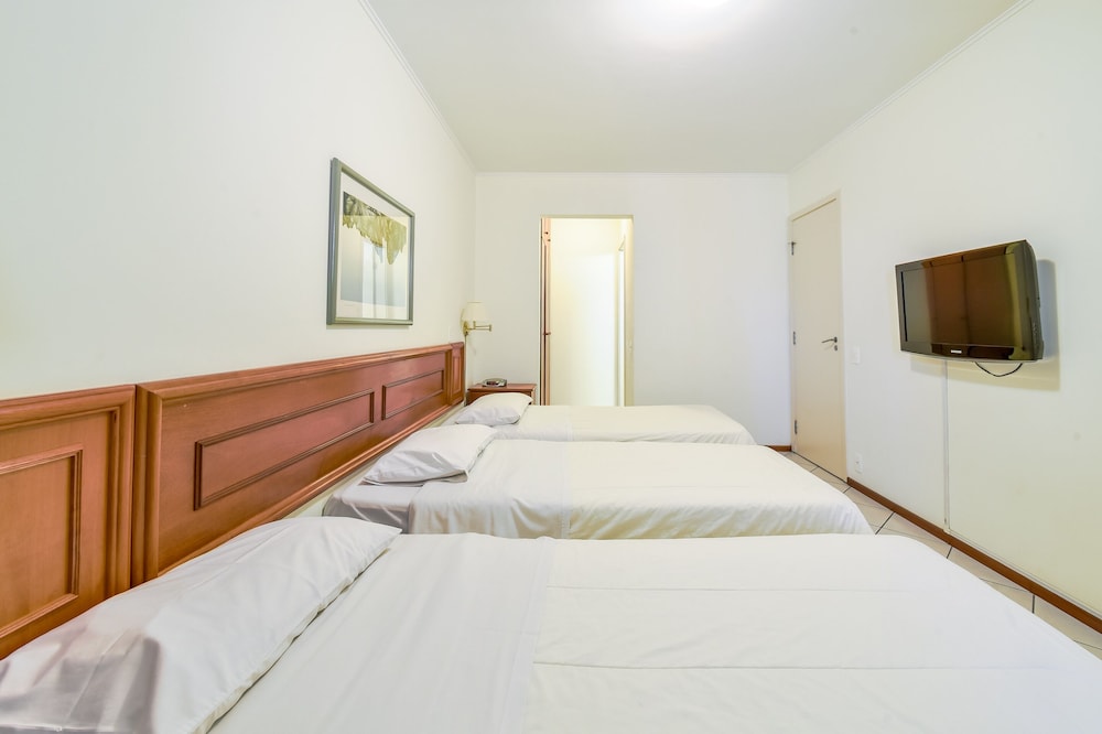 Triple Room (3 Single Beds) photo 3