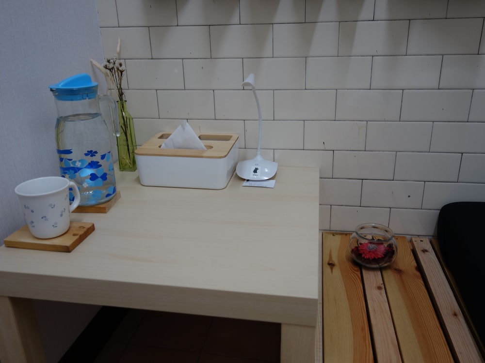 Single Room, Women only, Shared Bathroom photo 1