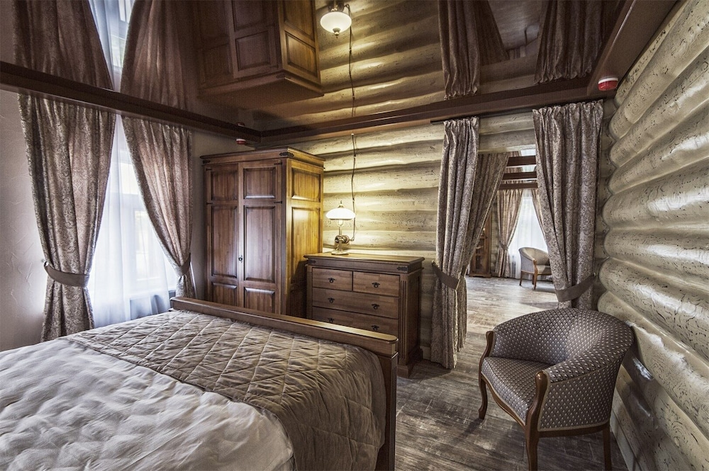 Luxury Room (Beige)