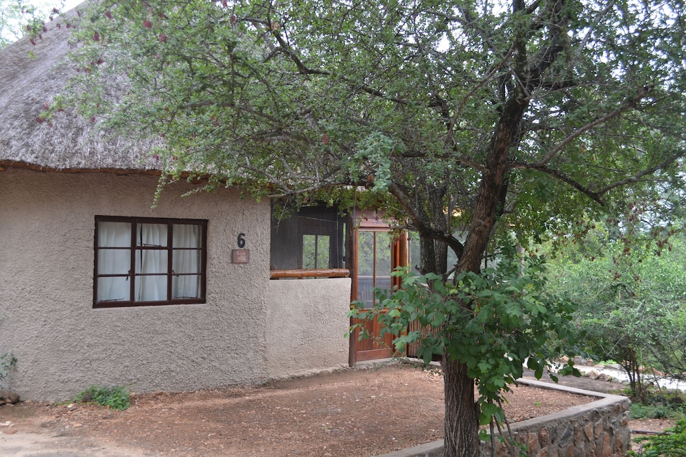 Deluxe Bungalow
