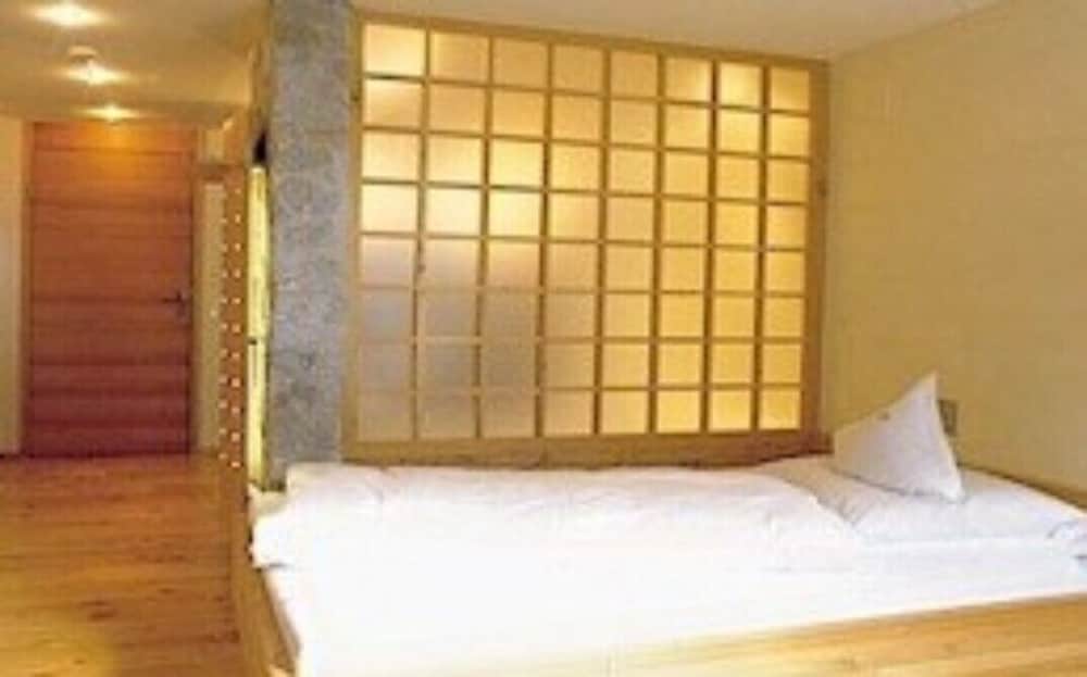 Deluxe Single Room photo 3