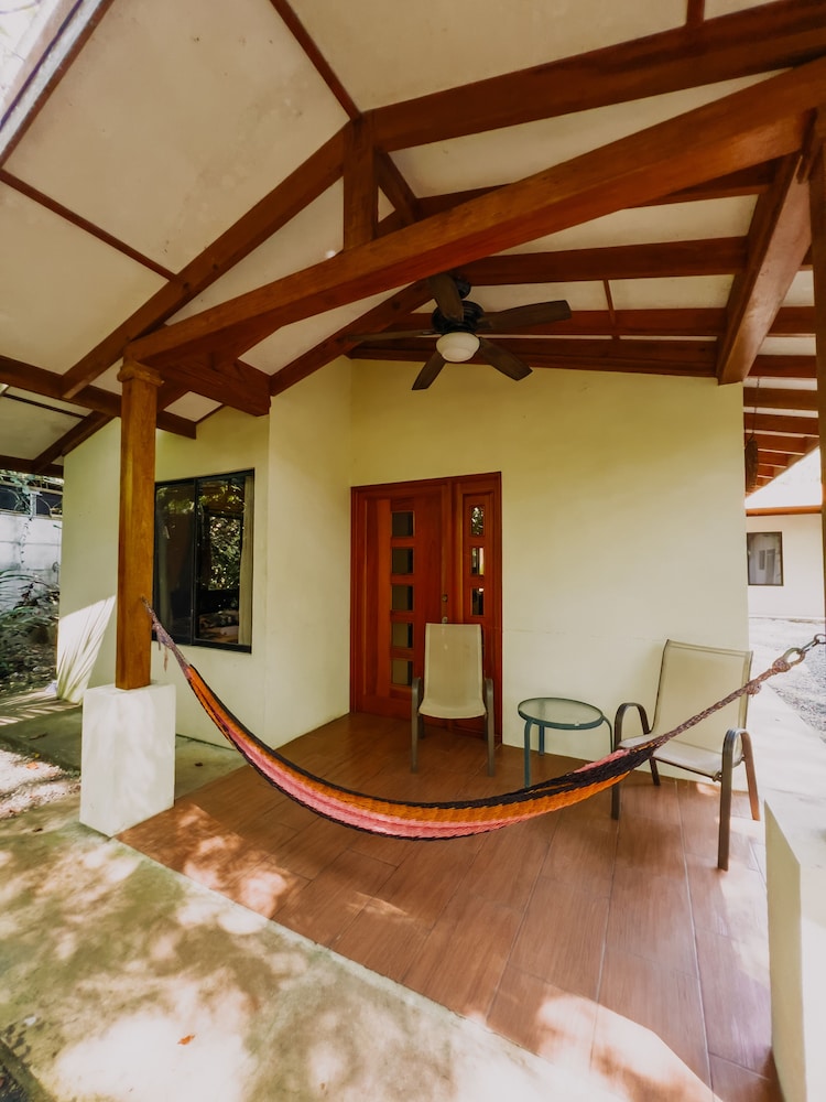Townhome, 2 Bedrooms, Garden View photo 2