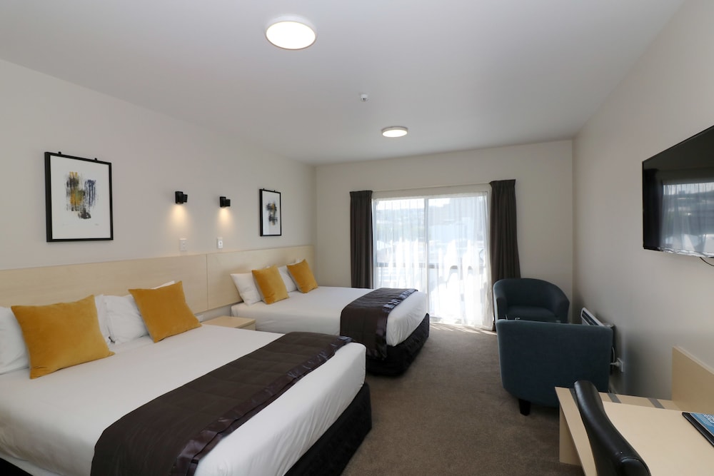 Deluxe Room - Photo 1