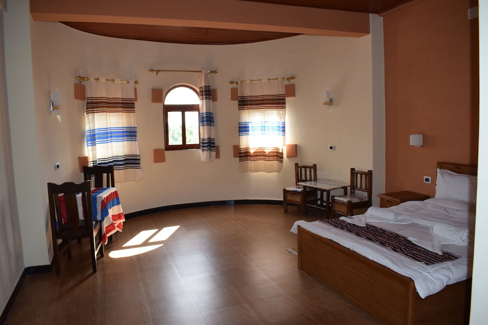 Family Room, Non Smoking, City View photo 3