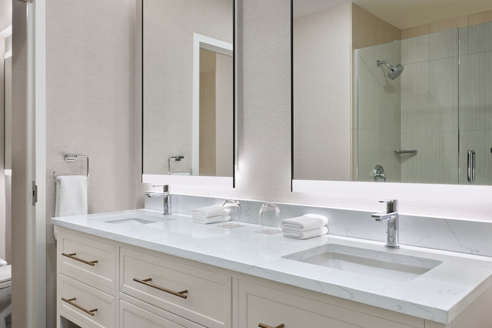 Luxury Suite, 1 Bedroom - Photo 6