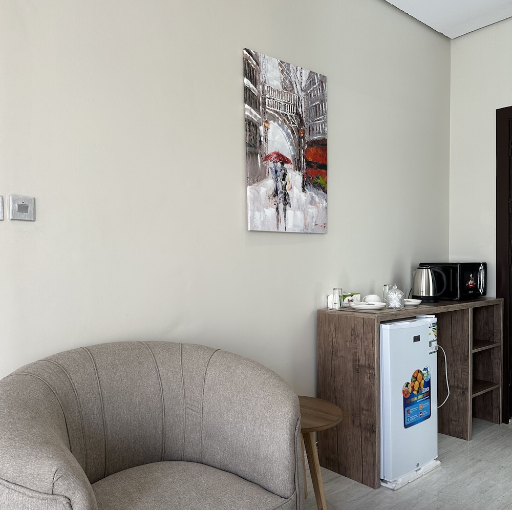 Apartment photo 1