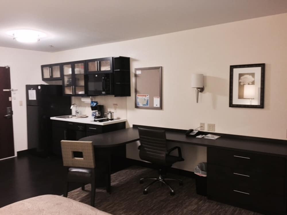 Studio Suite, 1 Queen Bed