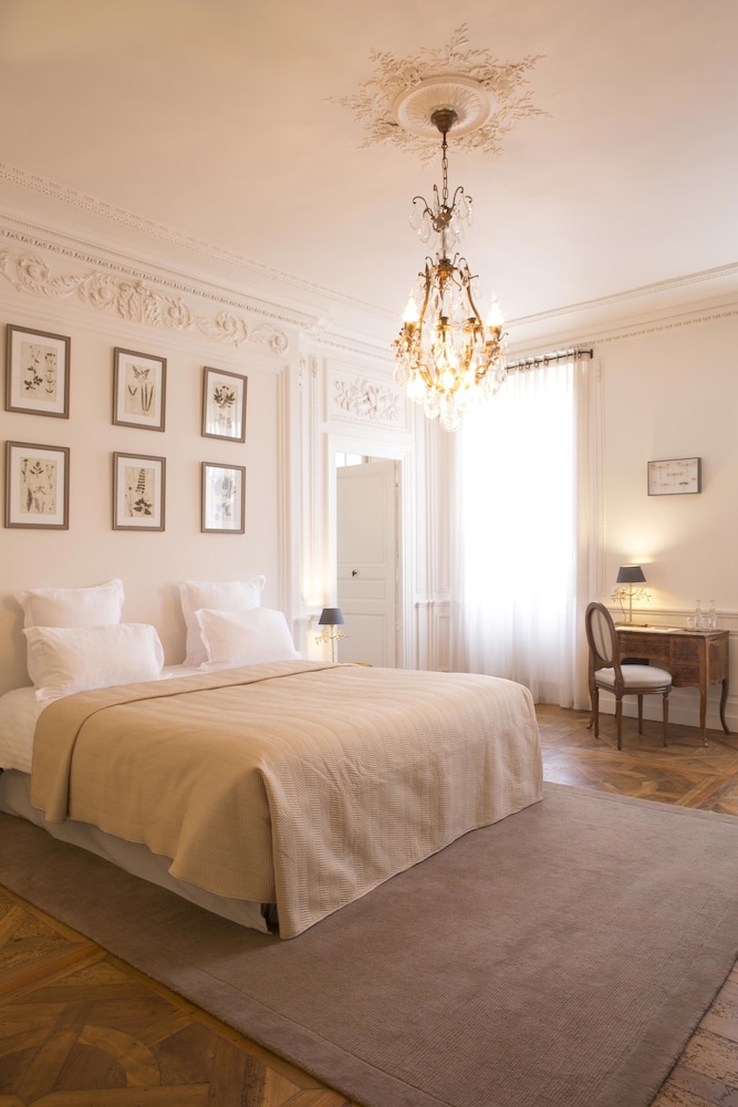 Signature Double Room (Prestige) photo 3