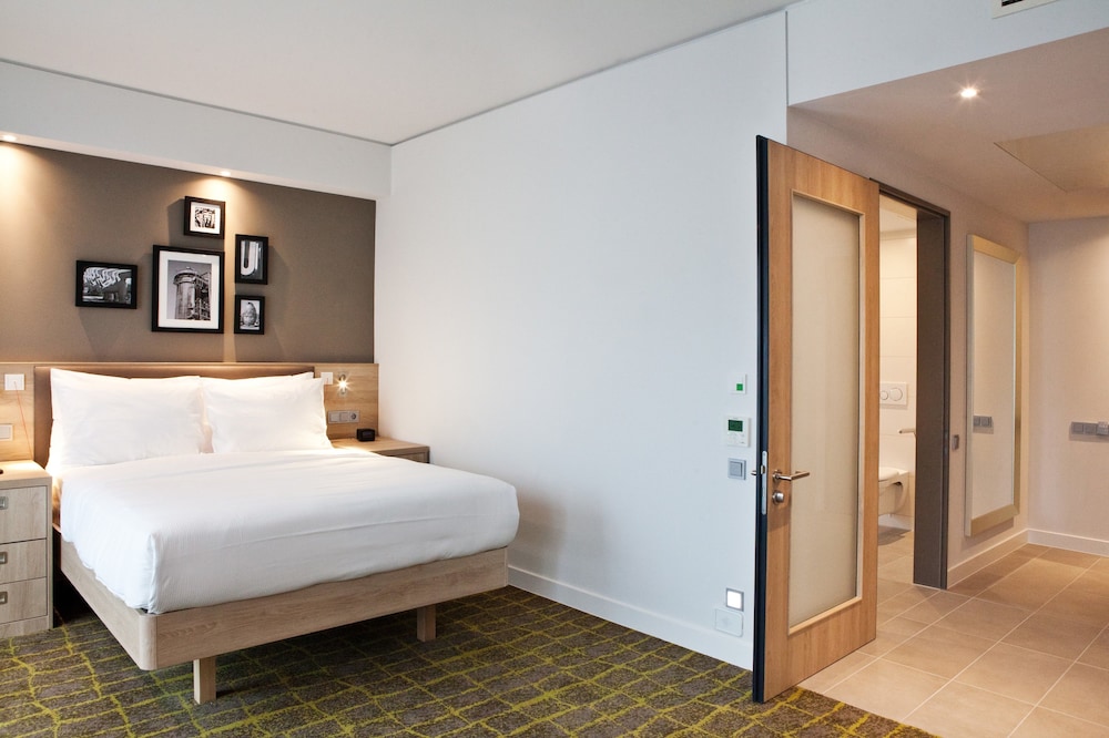 Room, 1 Queen Bed, Accessible