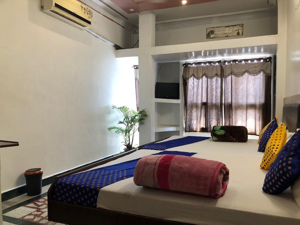Standard Room, City View