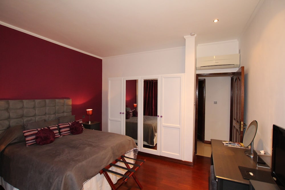 Classic Double Room, 1 King Bed photo 2