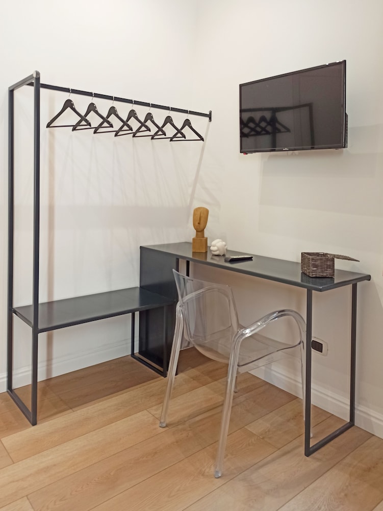 Superior Suite - Photo 5