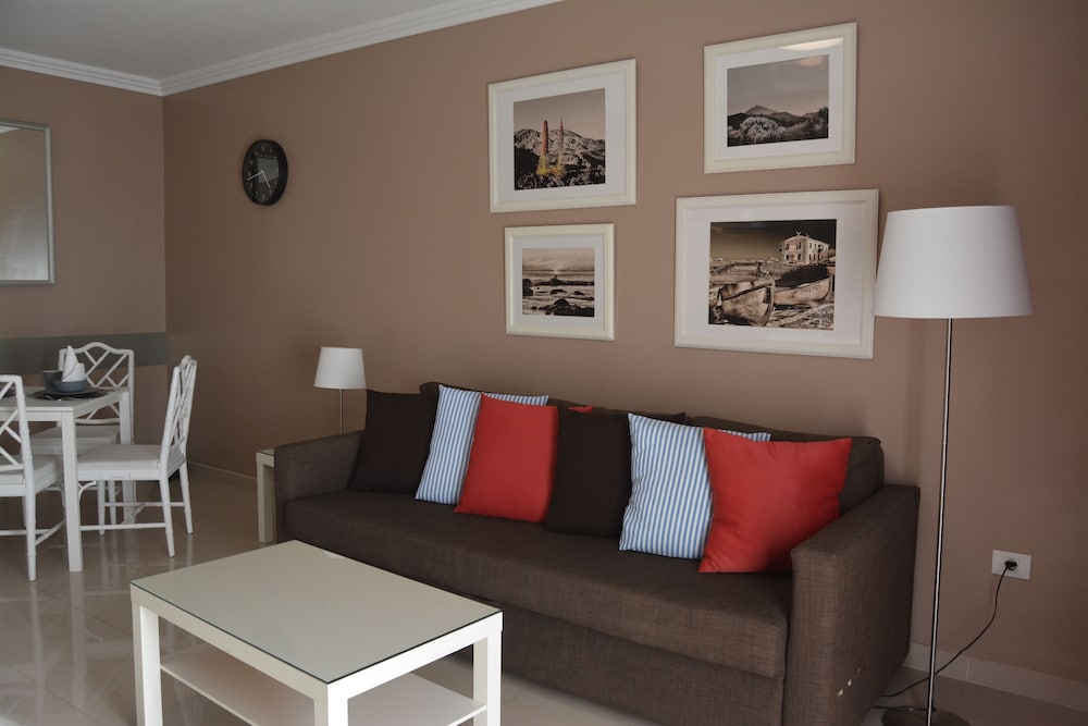 Superior Apartment, Ocean View photo 2