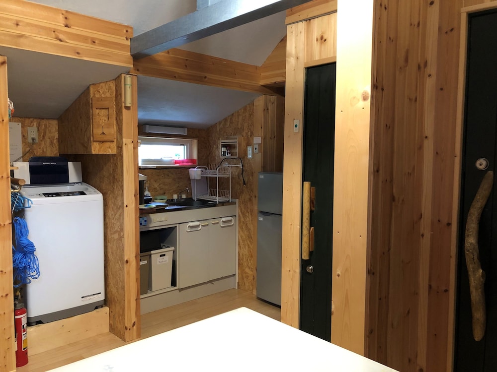Group Room with Kitchen photo 2