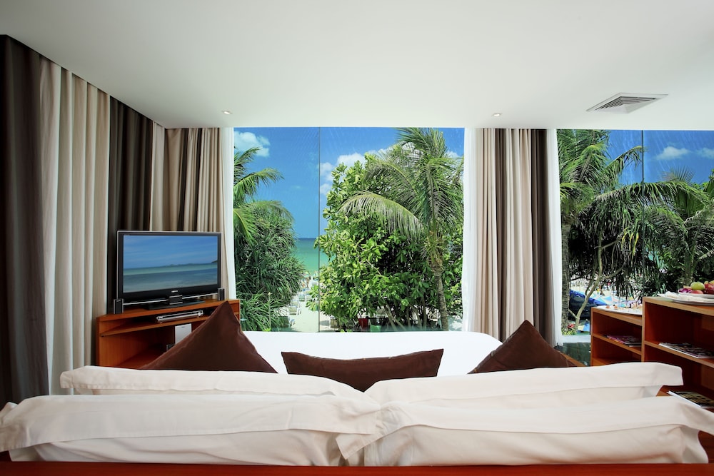 Suite, 1 Bedroom, Sea View (Free Daily Minibar) - Photo 7