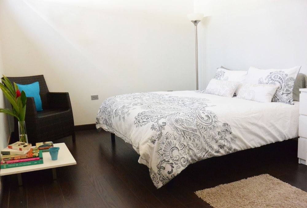 Basic Double Room, 1 Double Bed