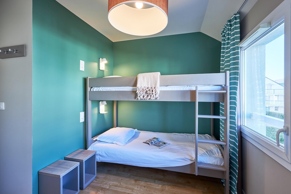 Classic House, 3 Bedrooms photo 2