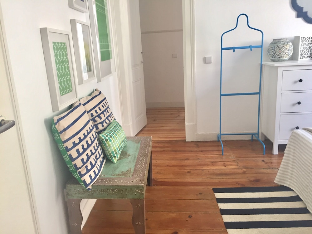 Double Room, Shared Bathroom (Modern) - Photo 14
