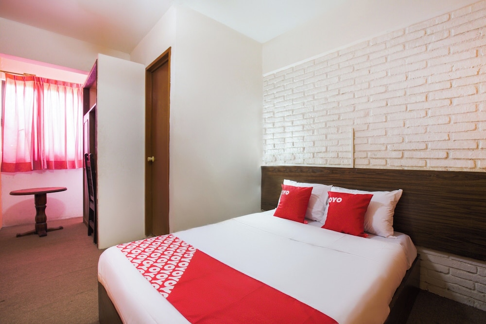 Standard Double Room, 1 Queen Bed