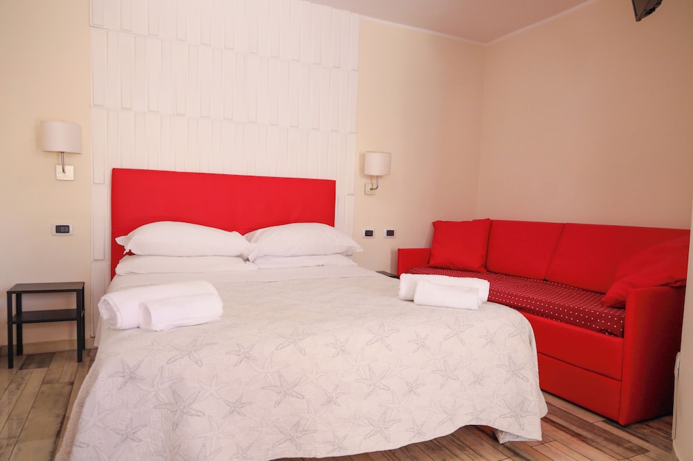 Family Quadruple Room, Courtyard View