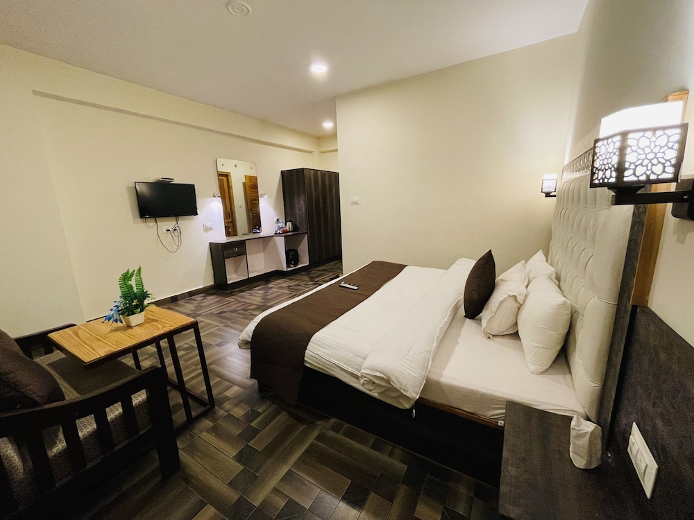 Comfort Cottage, 4 Bedrooms, Mountain View