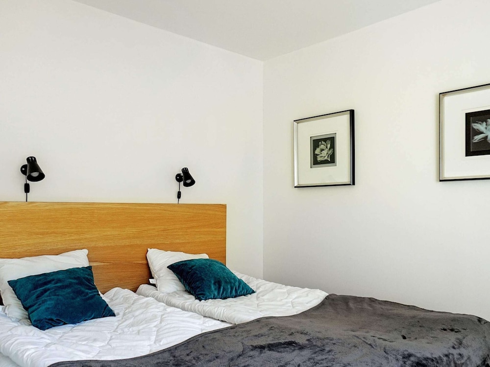 House photo 2