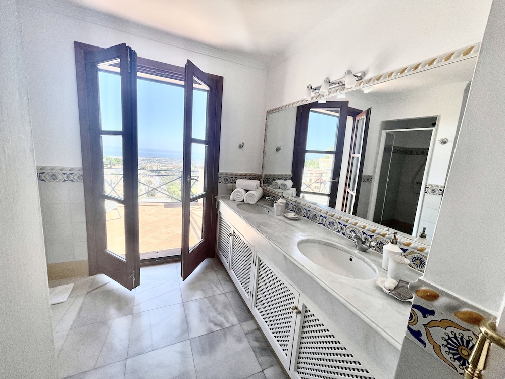 Superior Double Room, Sea View photo 3