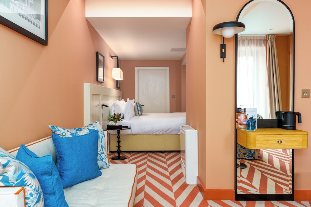 Superior Room - Photo 2