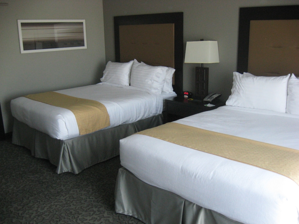 Suite, 1 Bedroom, Accessible (Mobility, Transfer Shower) photo 2