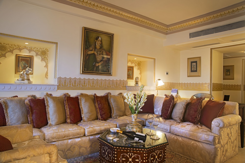 Grand Suite, 1 Bedroom, Lake View (Grand Royal)