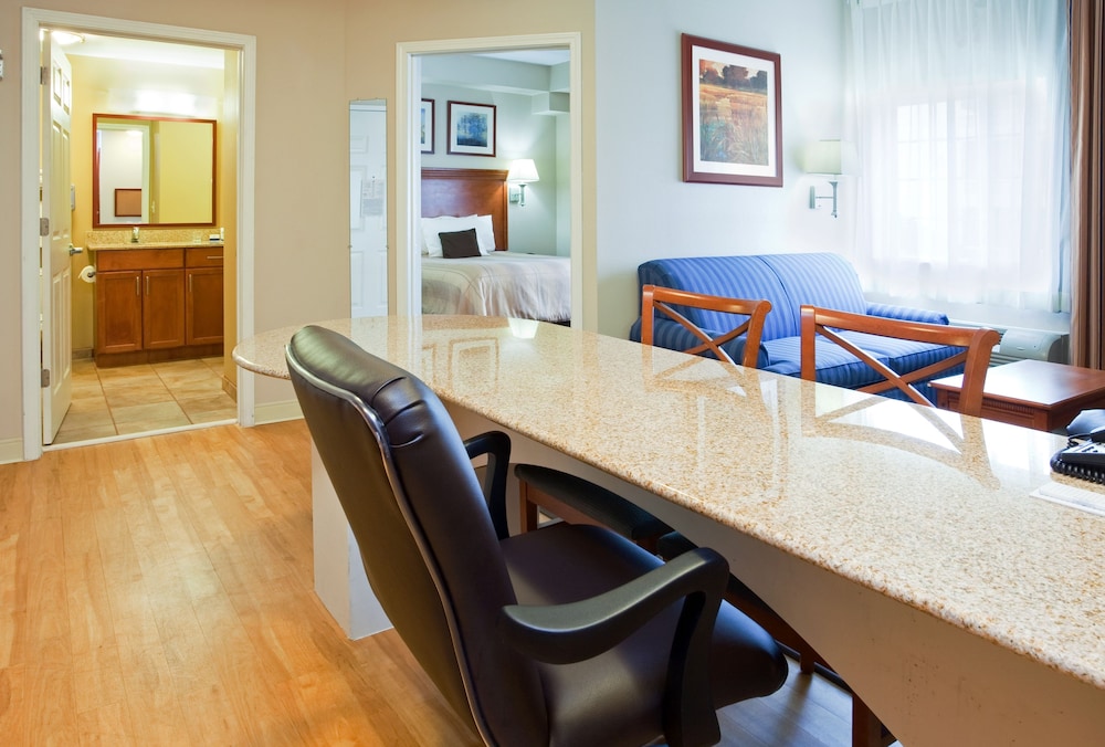 Suite, 1 Bedroom, Accessible (Communication, Mobility Tub) - Photo 6