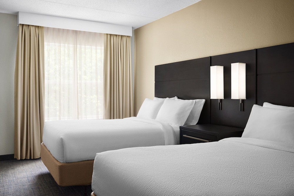 Suite, 1 Bedroom (Mobility/Hearing Accessible, Tub) photo 2
