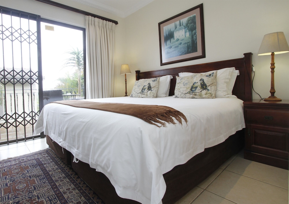 Standard Double or Twin Room photo 1