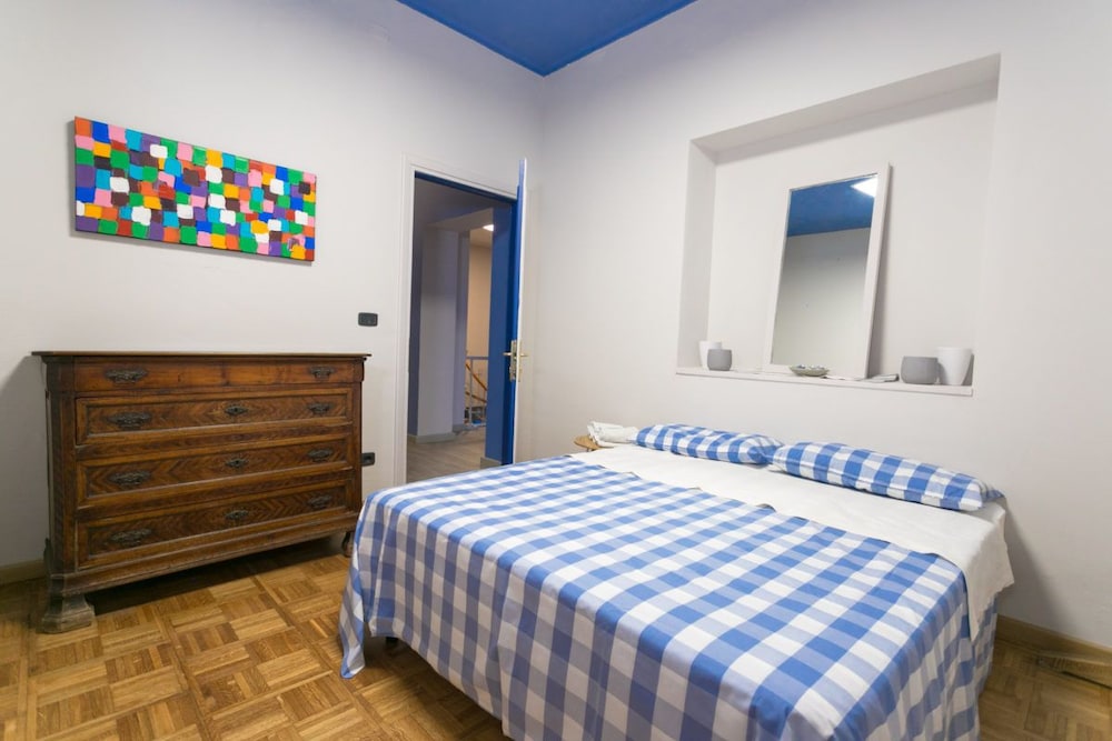 Economy Double Room (Bramafam) photo 1
